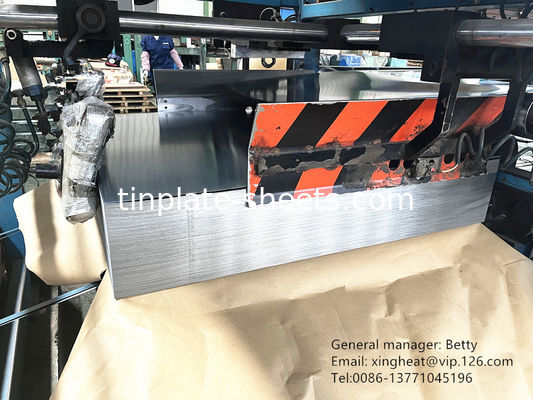 MR i SPCC Materiał Stalowy pas bez cyny Jasna powierzchnia wykończenia T2-T5 Temperatura odpowiednia do zwykłych puszek